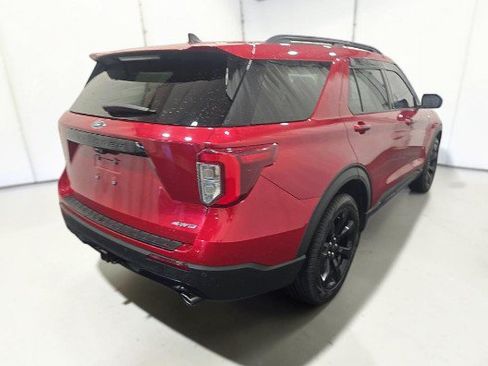 Used 2023 Ford Explorer ST-Line w/ Class IV Trailer Tow Package AWD/4WD image 6