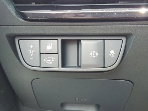 New 2025 Kia EV6 Wind image 20