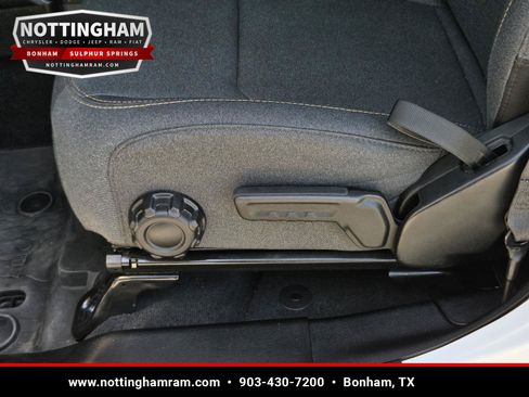 Used 2025 Jeep Wrangler Sport S AWD/4WD image 22