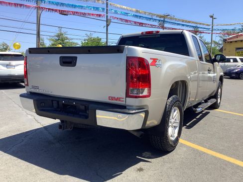 Used 2008 GMC Sierra 1500 SLE w/ Power Pack Plus AWD/4WD image 7