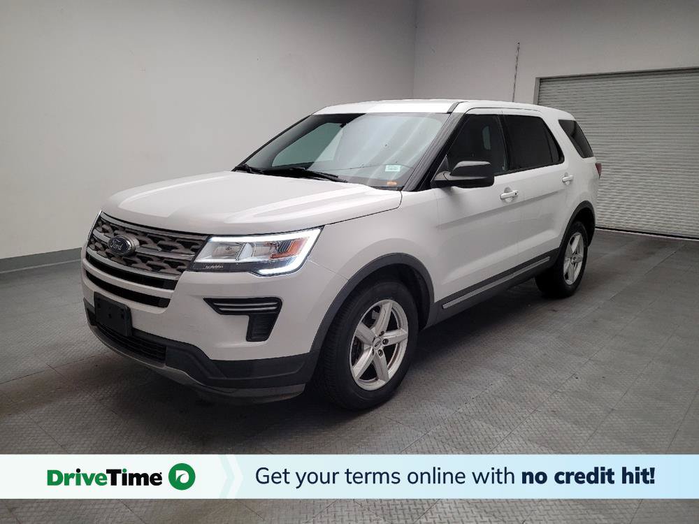 Used 2018 Ford Explorer XLT FWD image 1