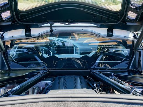 Used 2023 Chevrolet Corvette Stingray Premium Cpe w/ Z51 Performance Package image 9