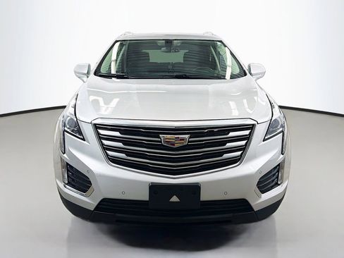 Used 2018 Cadillac XT5 Luxury AWD/4WD image 2