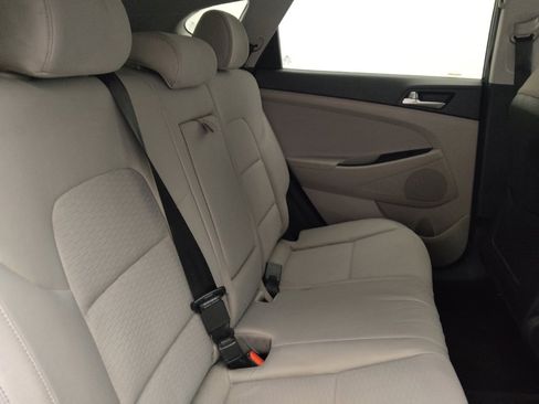 Used 2019 Hyundai Tucson SEL FWD image 19