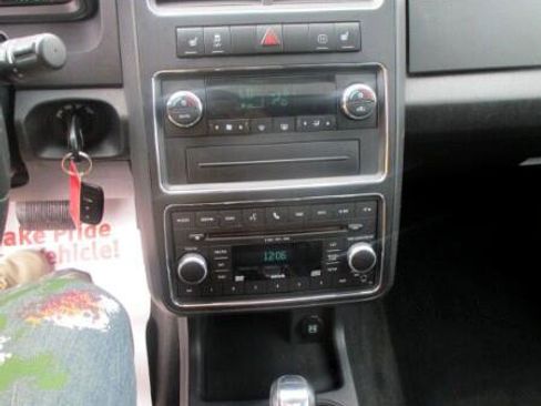 Used 2010 Dodge Journey R/T w/ Convenience Group II image 12