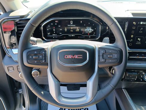 Used 2025 GMC Sierra 1500 SLT w/ SLT Premium Plus Package AWD/4WD image 13