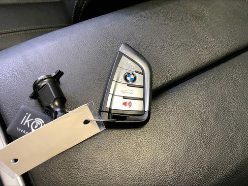 Used 2021 BMW X5 xDrive40i w/ Premium Essential Package AWD/4WD image 14