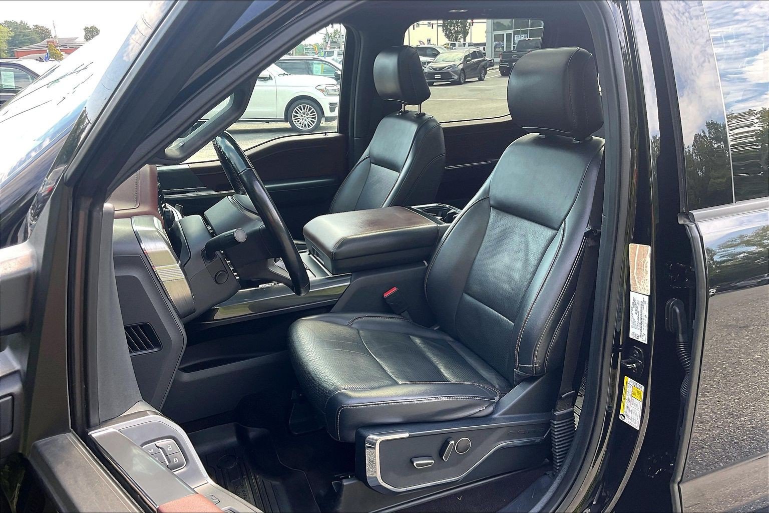 Certified 2021 Ford F150 Lariat w/ Equipment Group 502A High AWD/4WD image 25