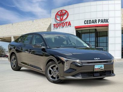 Used 2025 Kia K4 LXS