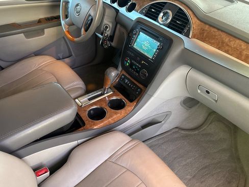 Used 2012 Buick Enclave Premium AWD/4WD image 18