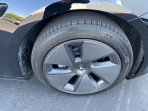 Used 2023 Tesla Model 3 Standard Range RWD image 12