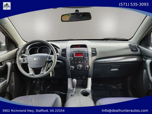 Used 2012 Kia Sorento FWD image 26