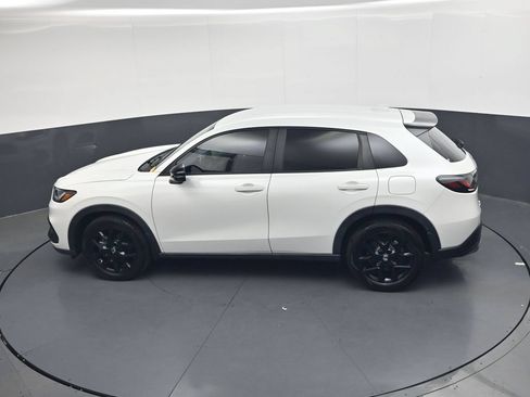 Certified 2024 Honda HR-V Sport image 24