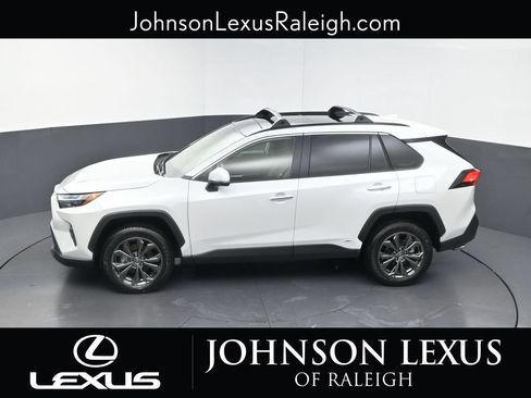 Used 2025 Toyota RAV4 Limited w/ Advanced Technology Package AWD/4WD image 29