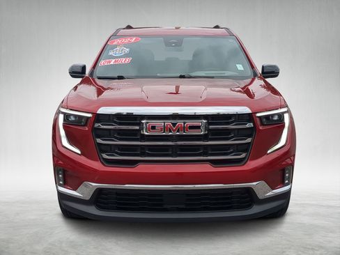 Used 2024 GMC Acadia Elevation w/ Luxury Package image 8