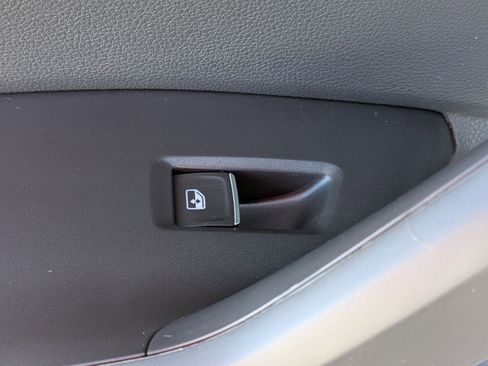 New 2026 Volkswagen Jetta SE image 27