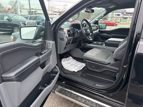 Used 2023 Ford F150 XLT w/ Equipment Group 302A High image 16