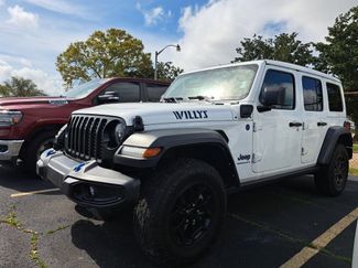 Used 2023 Jeep Wrangler Willys 4xe w/ Sun & Screen Package video 1