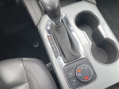 Used 2022 Chevrolet Blazer LT image 15