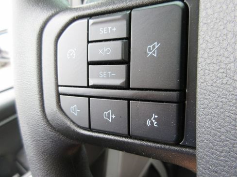 Used 2026 Ford F250 XLT w/ XLT Premium Package AWD/4WD image 37
