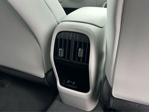 New 2026 Hyundai Kona SEL Sport AWD/4WD image 23