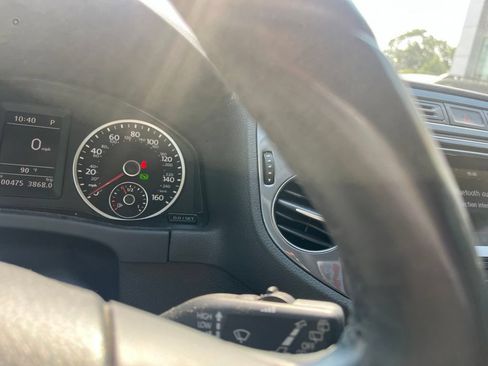 Used 2016 Volkswagen Tiguan S FWD image 16