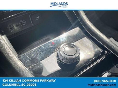 Used 2023 Jeep Grand Cherokee Altitude RWD image 30