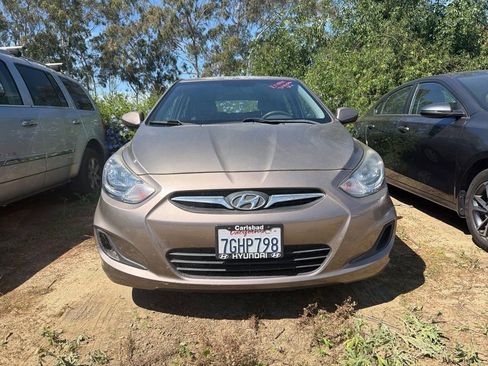 Used 2014 Hyundai Accent GS image 2