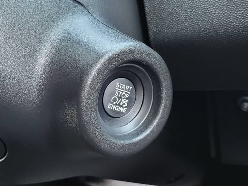 Used 2023 RAM ProMaster 2500 FWD image 11