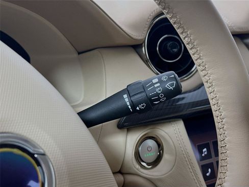 New 2025 Karma Revero Luxury RWD image 6
