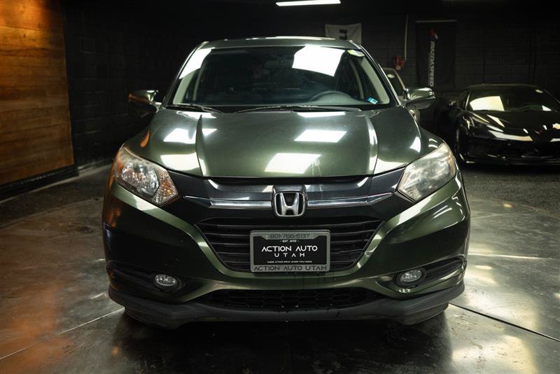 Used 2017 Honda HR-V EX image 3