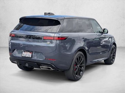 Used 2023 Land Rover Range Rover Sport SE Dynamic AWD/4WD image 5