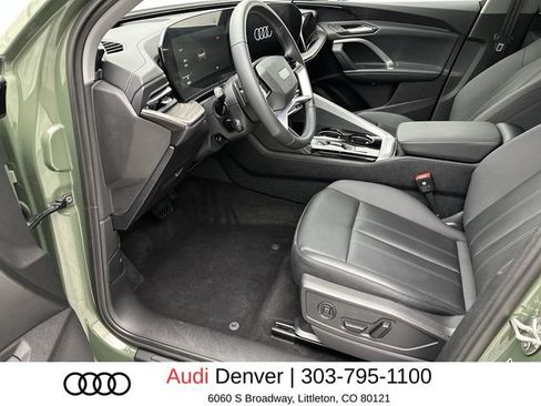 Used 2025 Audi Q5 Premium w/ Convenience Package AWD/4WD image 11