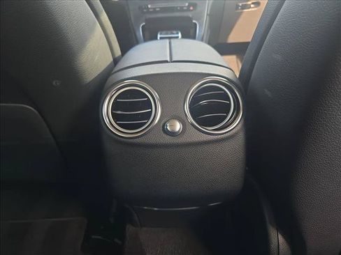 Used 2016 Mercedes-Benz GLC 300 4MATIC image 14
