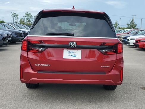 New 2026 Honda Odyssey Sport-L image 5