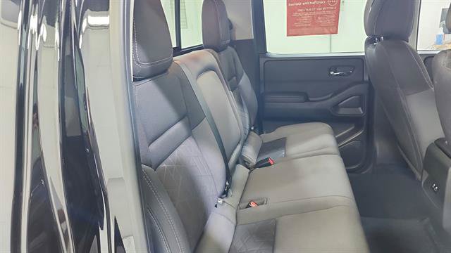 Certified 2025 Nissan Frontier SV RWD image 30
