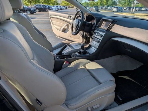 Used 2009 INFINITI G37 Sport w/ Premium Pkg RWD image 13