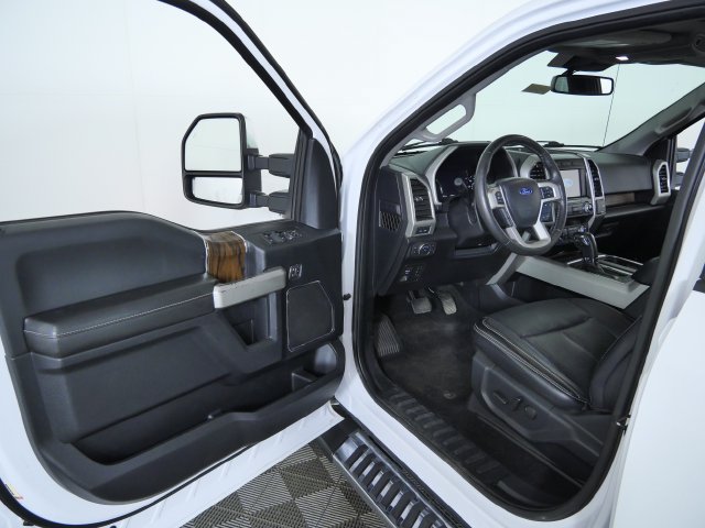 Certified 2019 Ford F150 Lariat w/ Equipment Group 502A Luxury AWD/4WD image 17
