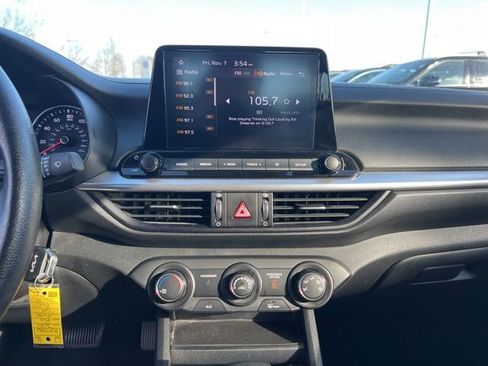 Certified 2024 Kia Forte LXS image 17