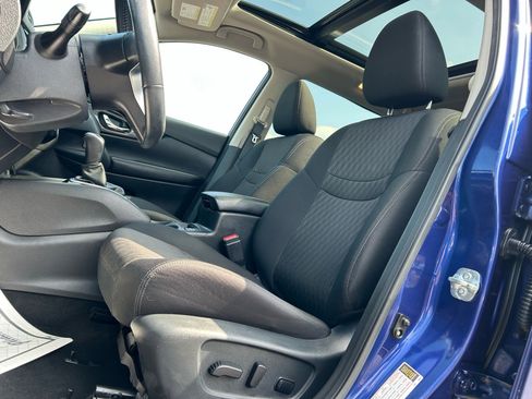Used 2020 Nissan Rogue SV AWD/4WD image 10