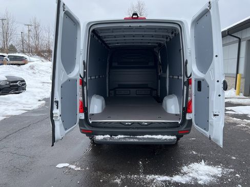 New 2026 Mercedes-Benz Sprinter 2500 image 8