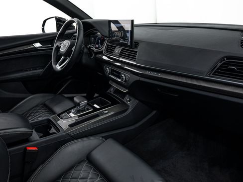 Certified 2024 Audi SQ5 Premium Plus AWD/4WD image 8