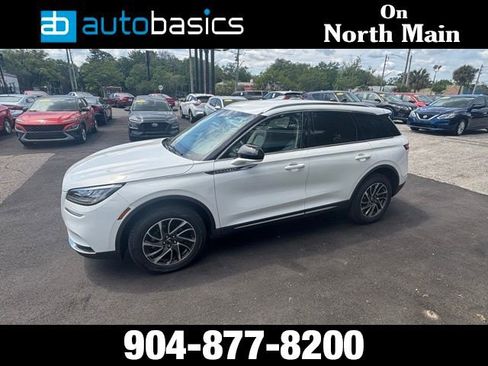 Used 2021 Lincoln Corsair FWD w/ Equipment Group 101A image 3