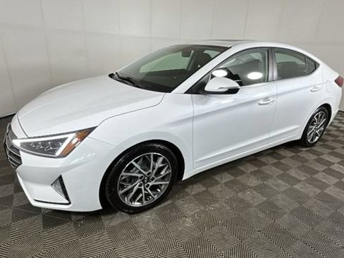Used 2020 Hyundai Elantra Limited w/ Ultimate Package 03 FWD image 6