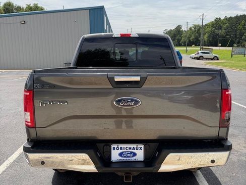 Used 2017 Ford F150 XLT w/ Equipment Group 302A Luxury AWD/4WD image 3