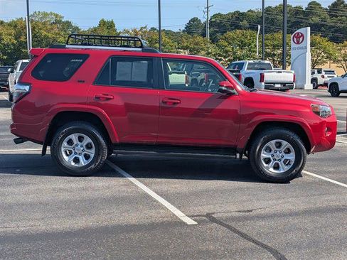 Certified 2024 Toyota 4Runner SR5 Premium image 6