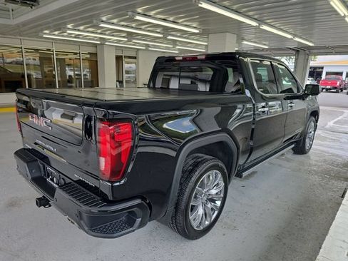 Certified 2025 GMC Sierra 1500 Denali w/ Denali Reserve Package AWD/4WD image 6