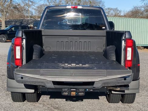 Certified 2021 Ford F450 Lariat w/ Lariat Ultimate Package image 11