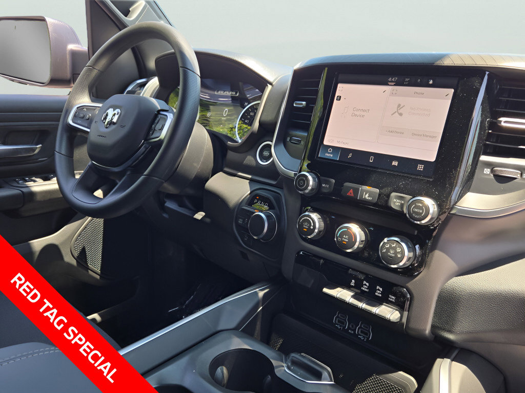 New 2026 RAM 1500 Express AWD/4WD image 14