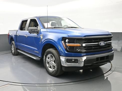 Used 2024 Ford F150 XLT w/ Mobile Office Package image 9